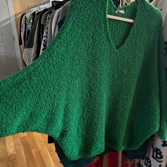 BUKLA SWEATER - KIMONO $30 - Picture 7 of 7